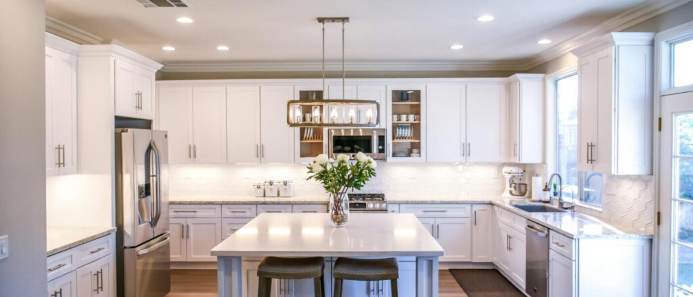 Show-Stopping Kitchen Island Ideas for Your Luxury Kitchen